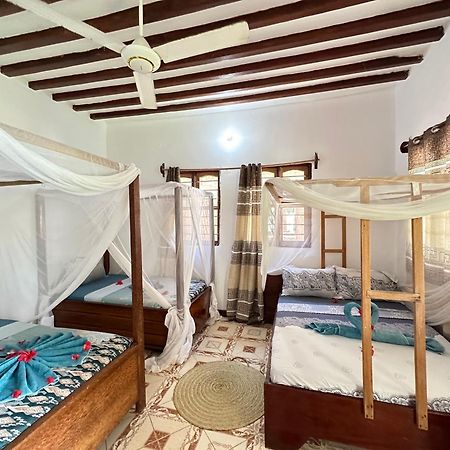 Kihori Nungwi Bed & Breakfast Bagian luar foto